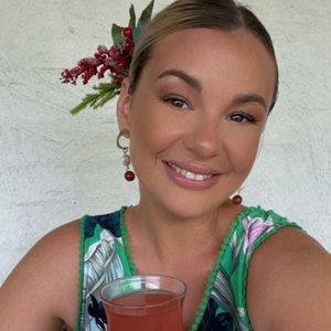 Meet your Posher, Briana